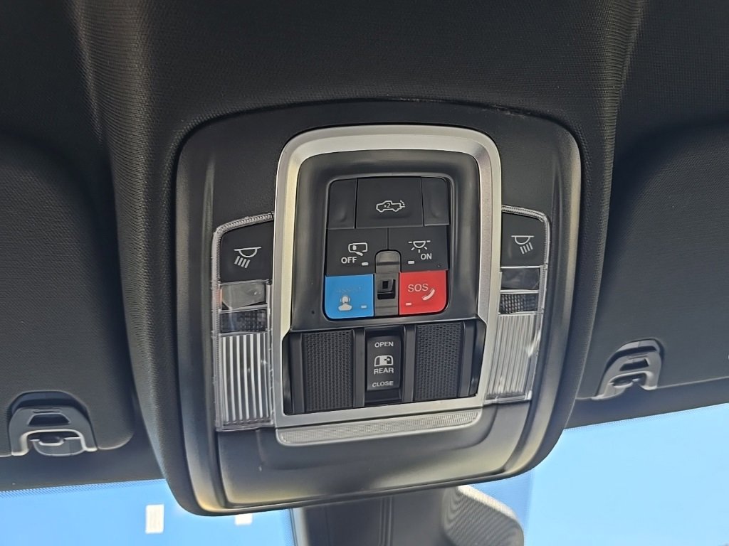 Certified 2025 RAM 1500 Big Horn image 33