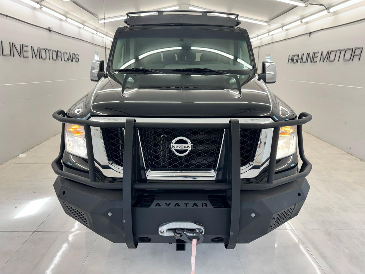 Used 2014 Nissan NV 3500 SV w/ Technology Package RWD image 2