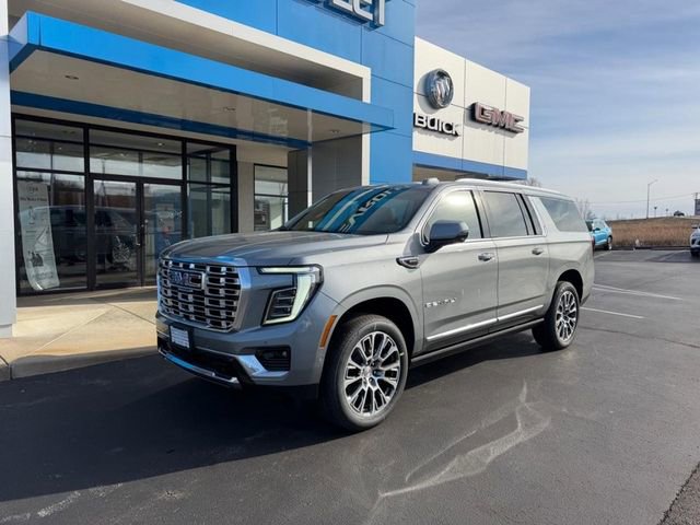 New 2026 GMC Yukon XL Denali w/ Sun & Power Step Package AWD/4WD image 2