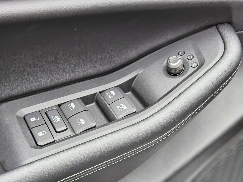 New 2025 Jeep Grand Cherokee Limited image 17