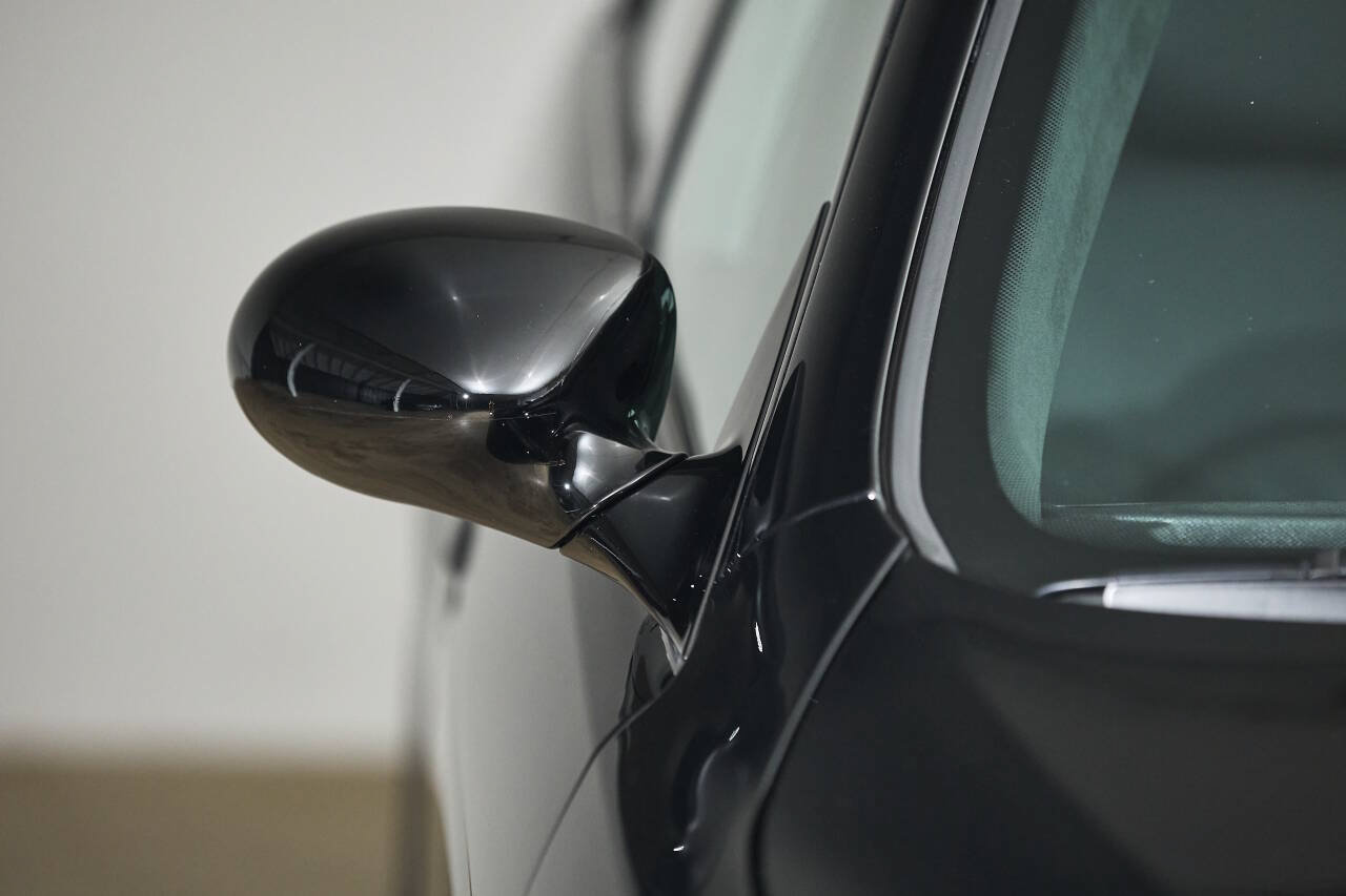 Used 2003 BMW M5 RWD image 31
