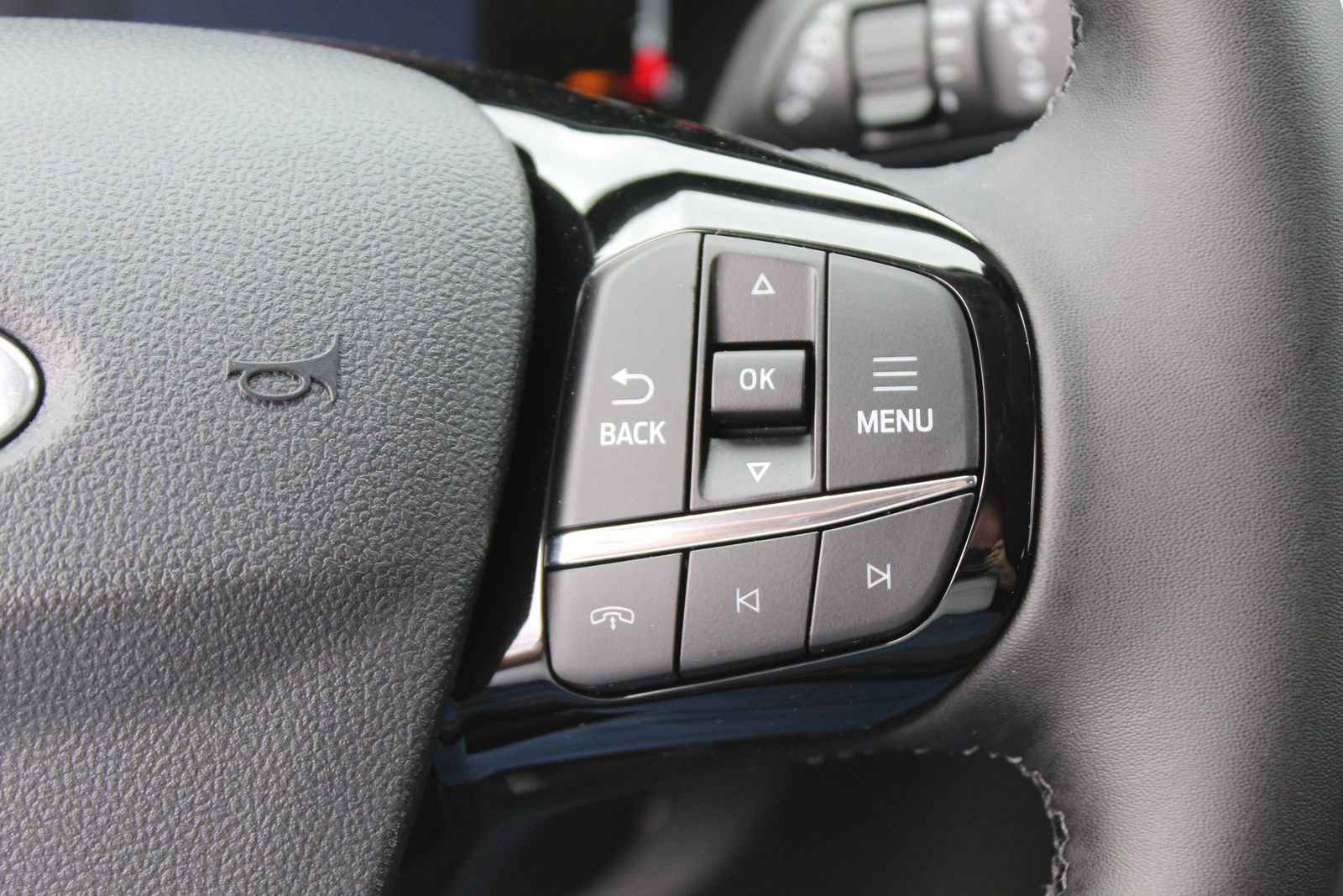 New 2026 Ford Escape Active w/ Cold Weather Package image 25