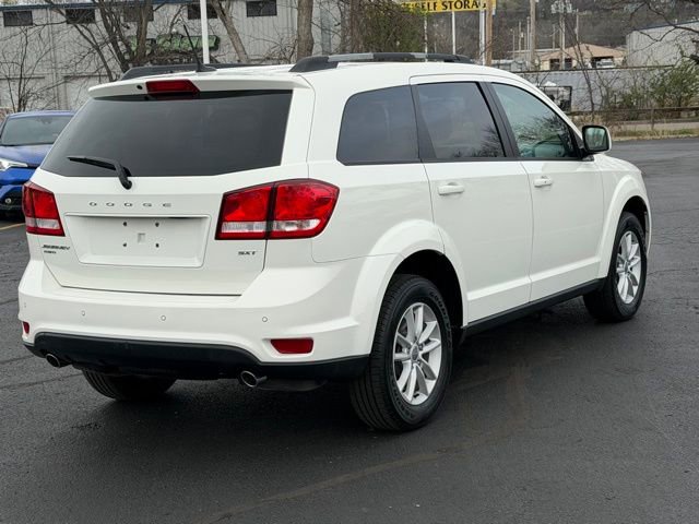 Used 2017 Dodge Journey SXT w/ Comfort/Convenience Group image 21
