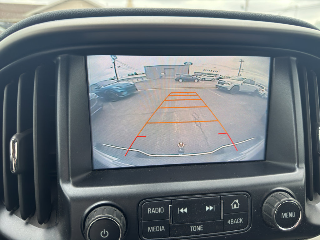 Used 2016 Chevrolet Colorado Z71 image 10