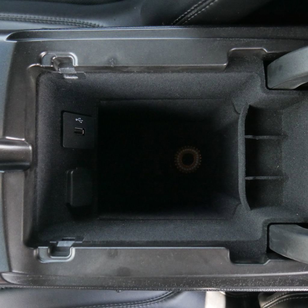 Used 2018 Lincoln MKX Select w/ Select Plus Package AWD/4WD image 28