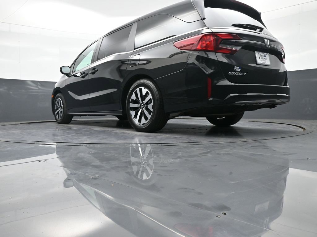 Certified 2025 Honda Odyssey EX-L image 68
