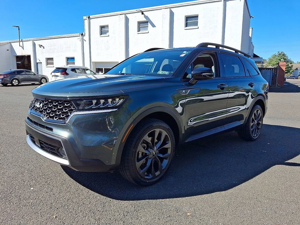 Certified 2022 Kia Sorento X-Line EX image 3