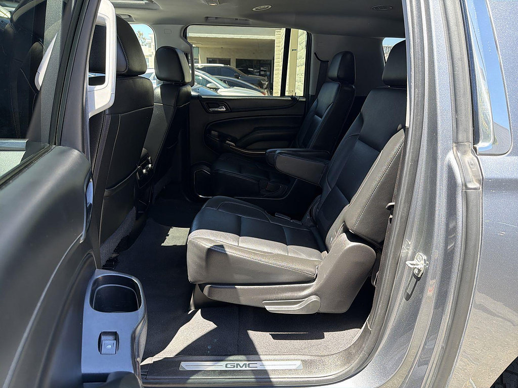 Used 2019 GMC Yukon XL SLT AWD/4WD image 24