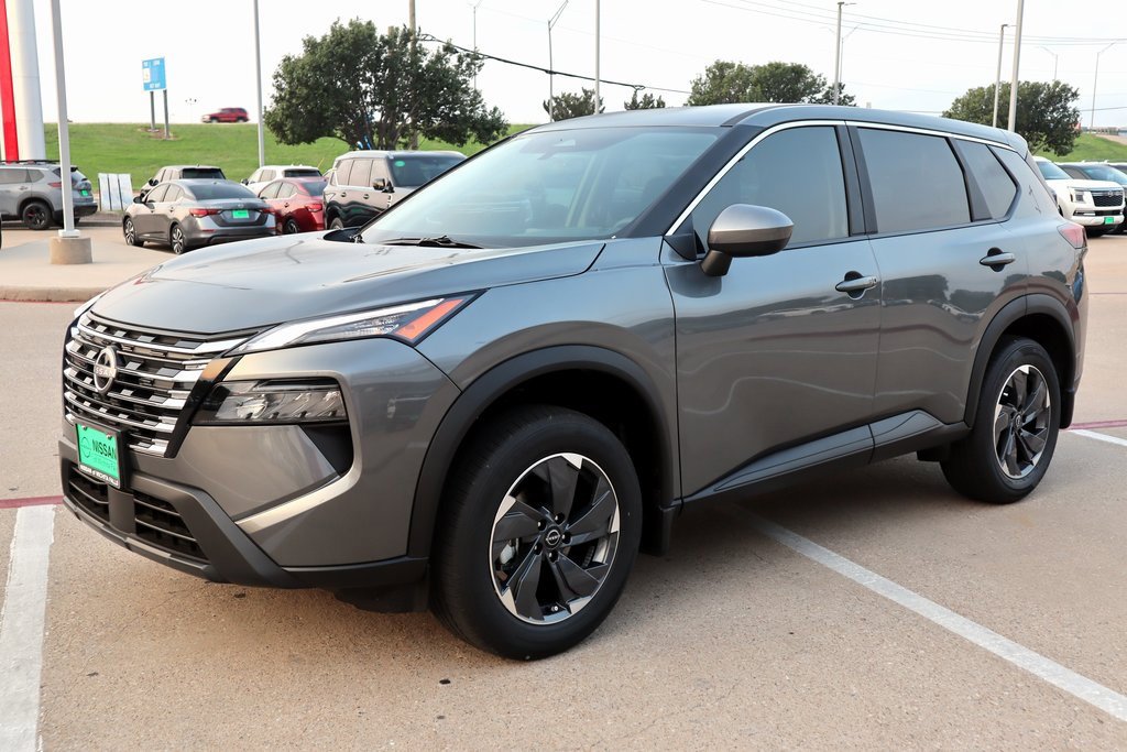 New 2026 Nissan Rogue SV image 3