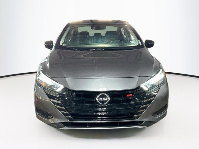Used 2025 Nissan Versa SR FWD image 2