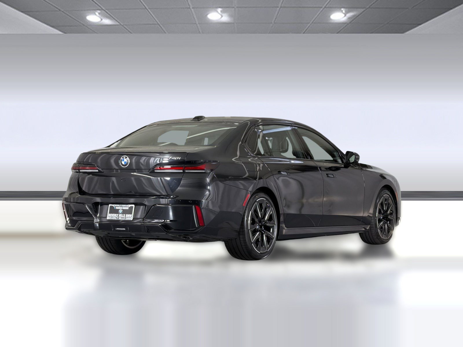 New 2026 BMW 740i w/ Premium Package RWD image 9