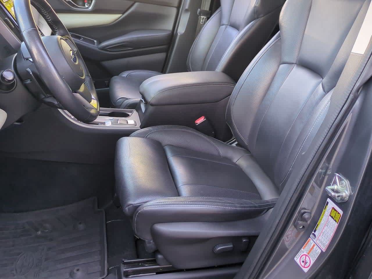 Used 2020 Subaru Ascent Limited w/ Technology Package AWD/4WD image 16