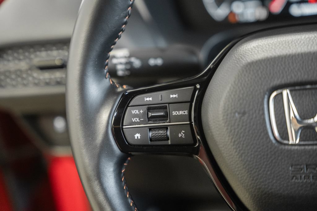 Used 2025 Honda HR-V Sport image 33