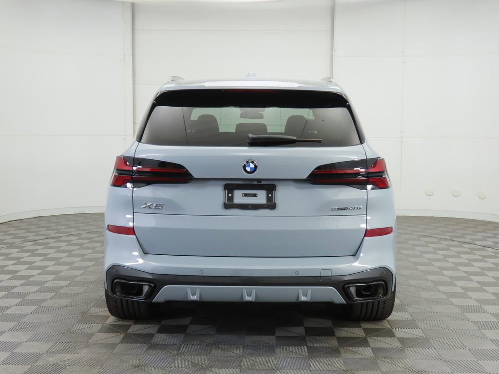 New 2026 BMW X5 sDrive40i w/ M Sport Package image 6