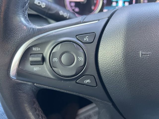 Used 2019 Buick Enclave Essence image 15