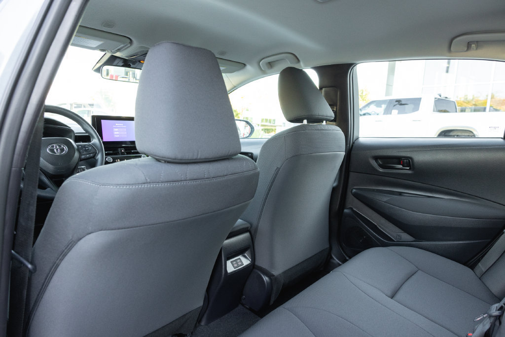Used 2026 Toyota Corolla LE FWD image 24