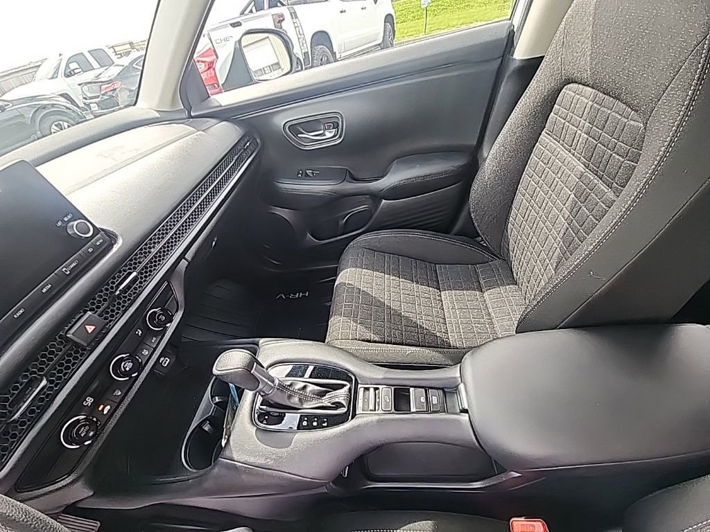 Certified 2023 Honda HR-V LX image 22