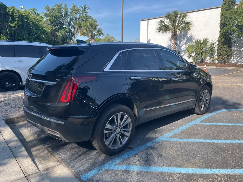 Used 2024 Cadillac XT5 Premium Luxury w/ Technology Package FWD image 5