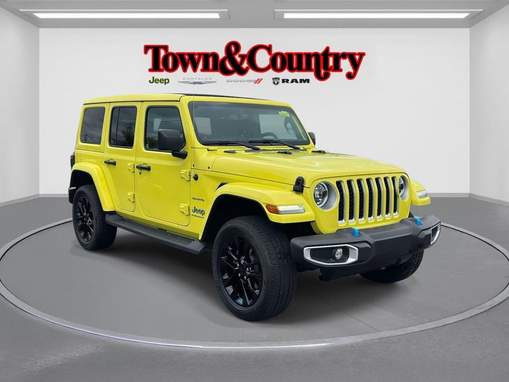 Used 2023 Jeep Wrangler Unlimited Sahara image 1