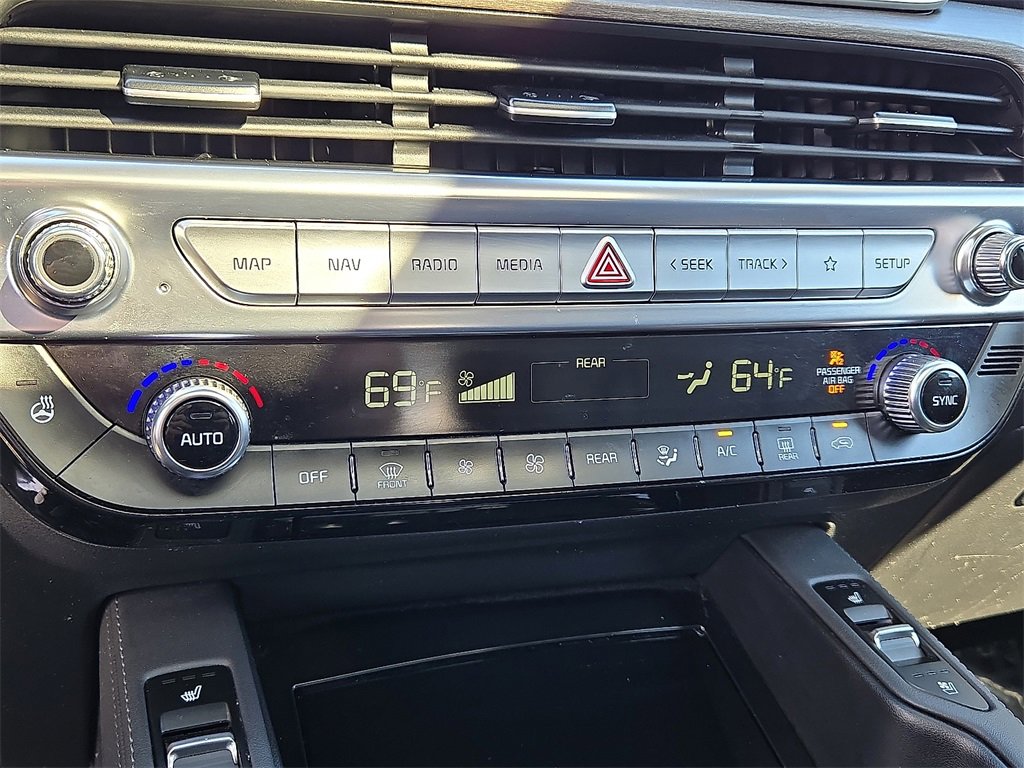 Used 2021 Kia Telluride EX image 17