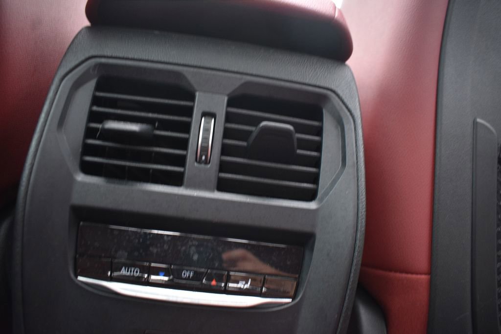 Used 2023 BMW i4 eDrive35 RWD image 31