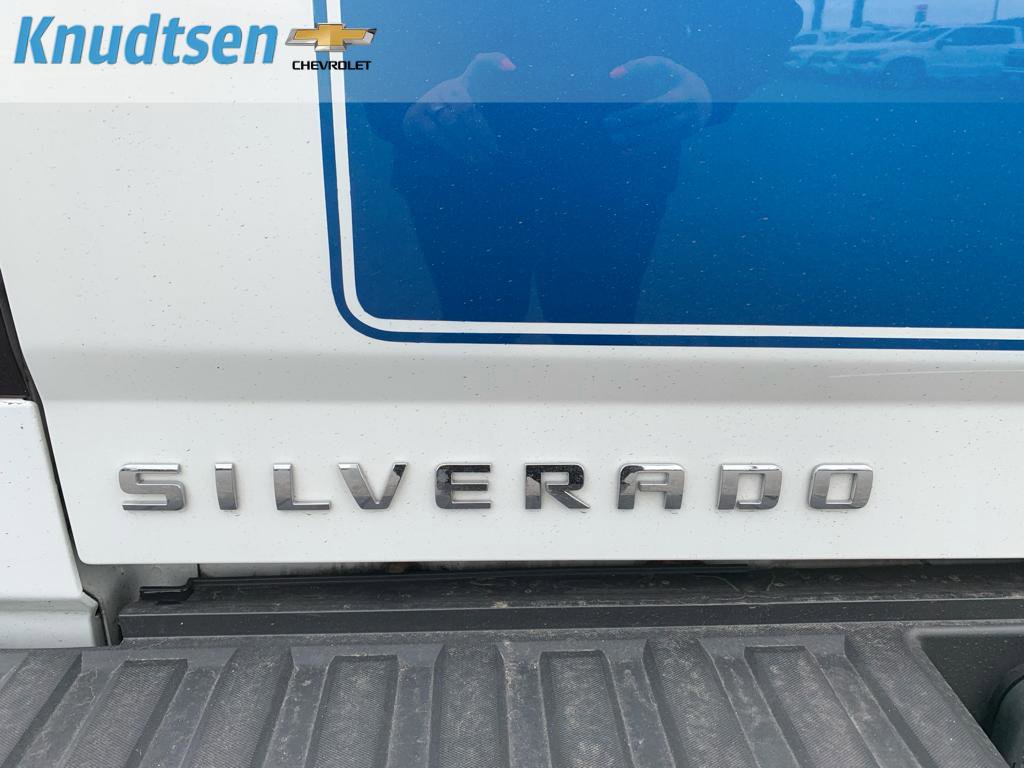 Used 2015 Chevrolet Silverado 1500 LTZ Z71 w/ LTZ Plus Package image 10