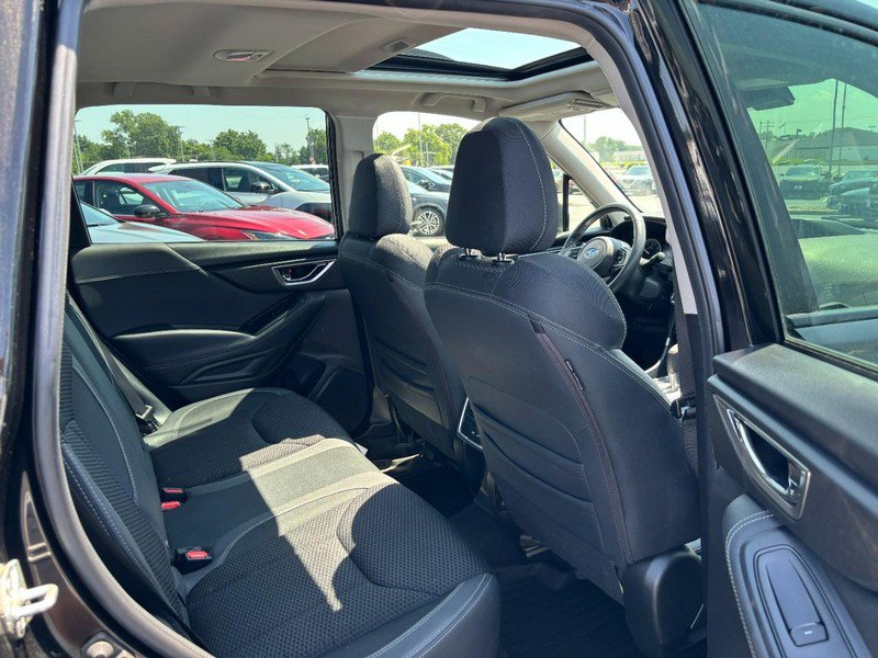 Used 2023 Subaru Forester Premium w/ Popular Package #1 AWD/4WD image 10