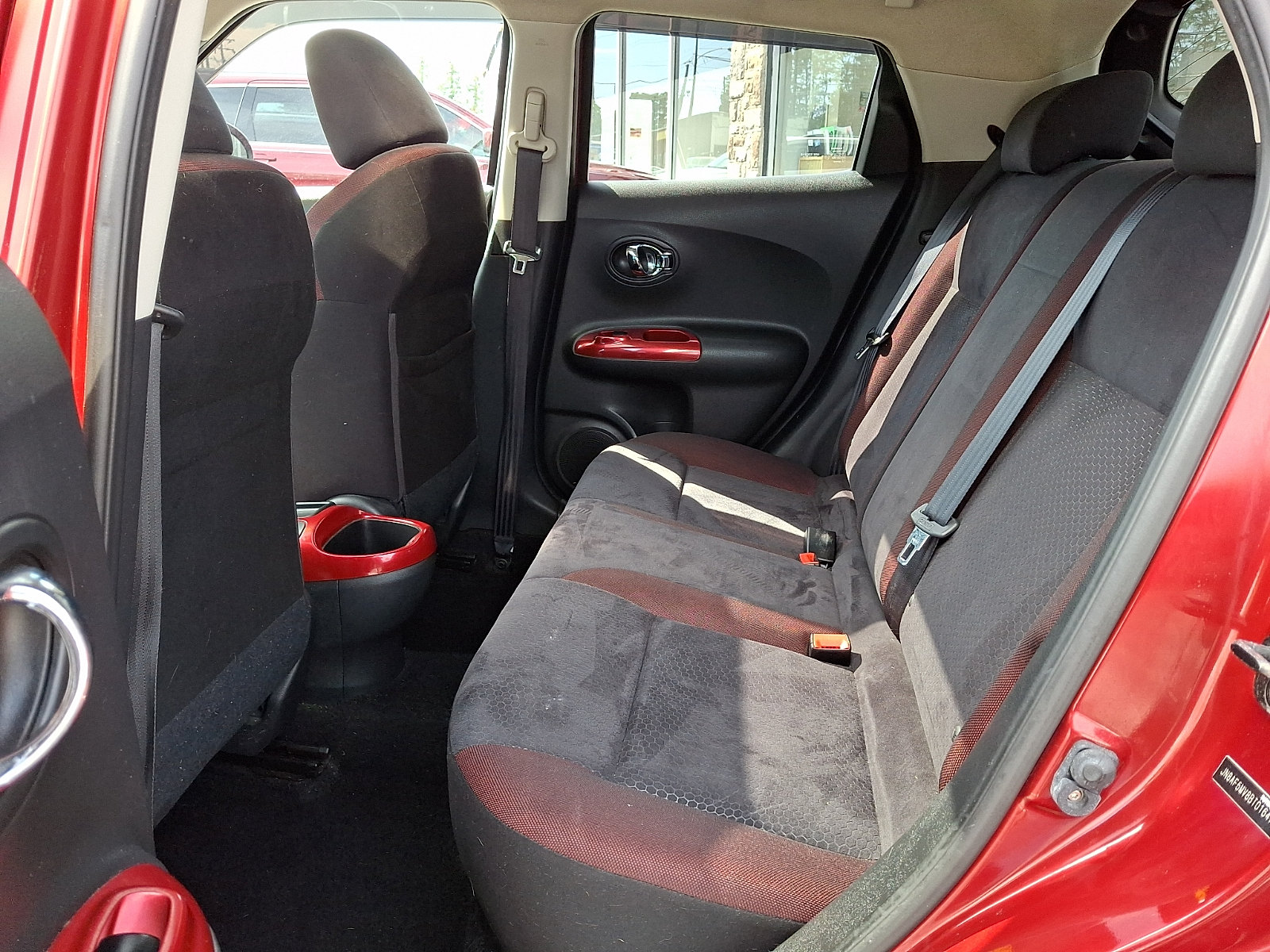 Used 2011 Nissan Juke SV AWD/4WD image 10