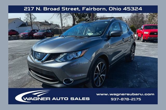 Used 2017 Nissan Rogue Sport SL w/ SL Premium Package image 1