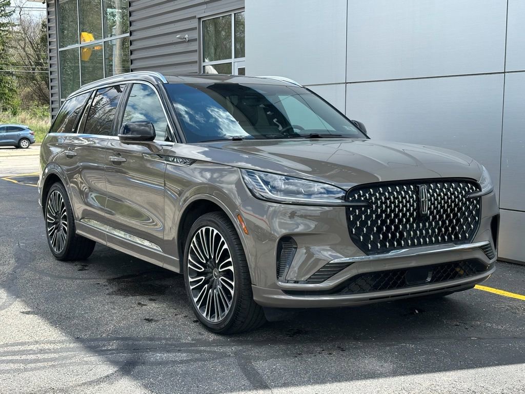 New 2025 Lincoln Aviator Black Label AWD/4WD image 29