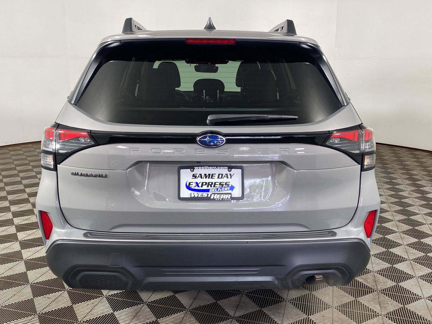Used 2026 Subaru Forester Premium AWD/4WD image 6