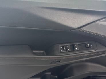 New 2026 Jeep Cherokee Limited AWD/4WD image 15