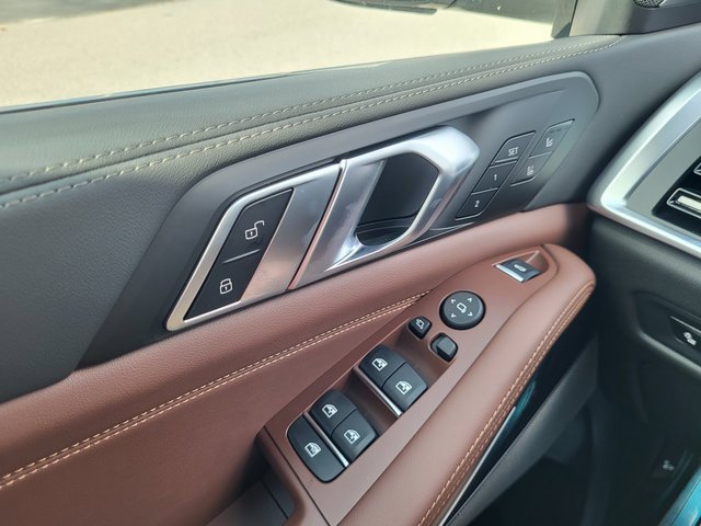 New 2026 BMW X5 M60i image 26