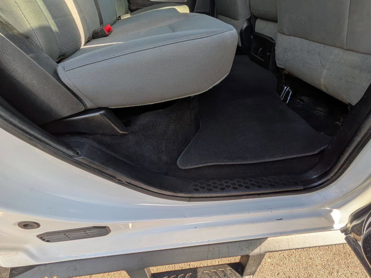 Used 2016 RAM 2500 Tradesman w/ Chrome Appearance Group image 24