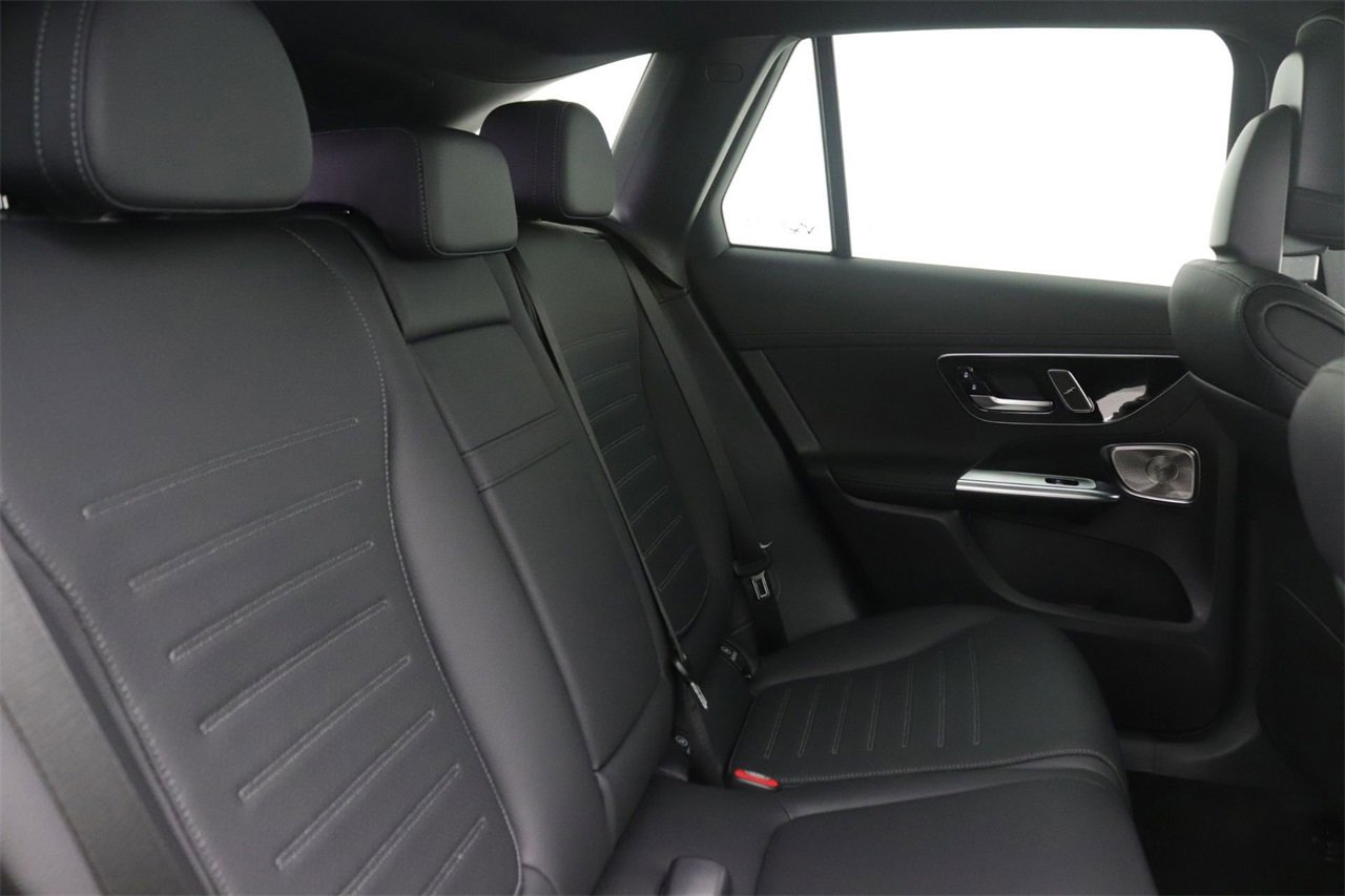 New 2026 Mercedes-Benz GLC 300 image 10