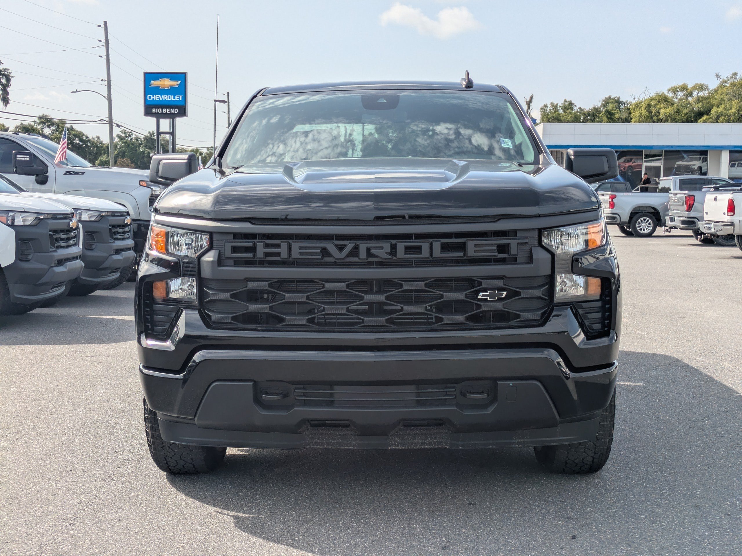 New 2026 Chevrolet Silverado 1500 Custom AWD/4WD image 9