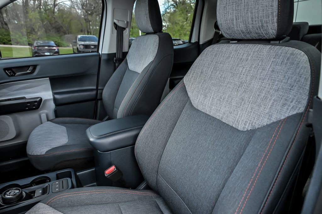 Certified 2023 Ford Maverick XLT w/ XLT Luxury Package FWD image 17