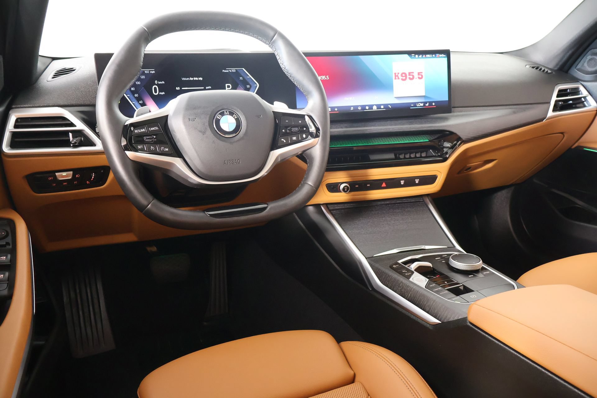 Used 2026 BMW 330i xDrive Sedan AWD/4WD image 2