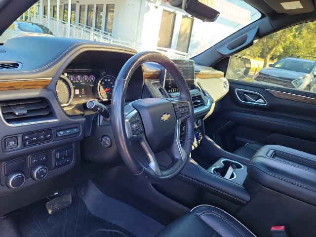 Used 2021 Chevrolet Tahoe Premier w/ Premium Package RWD image 20