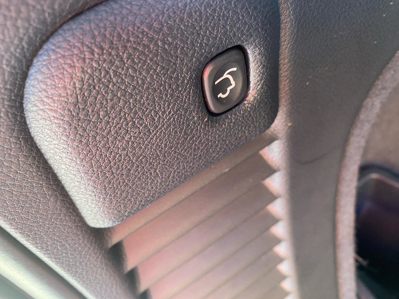 Used 2019 Jeep Grand Cherokee Summit AWD/4WD image 11