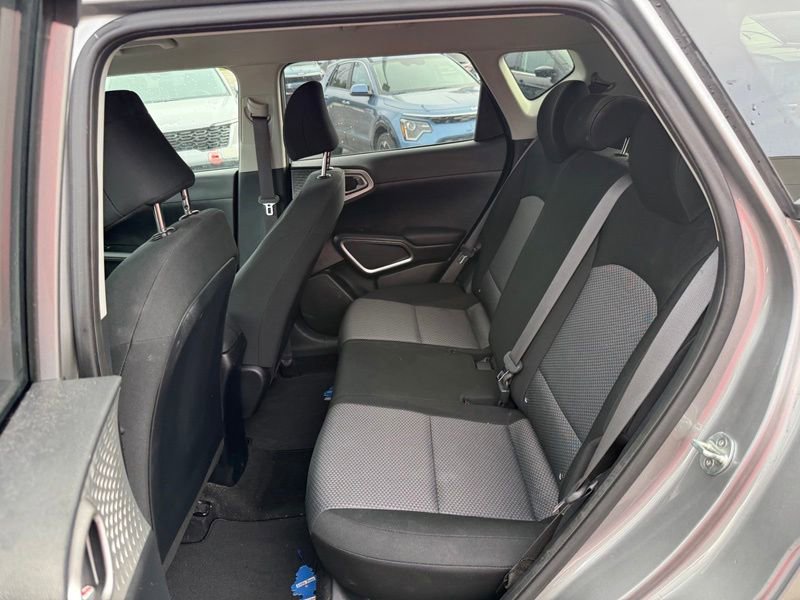 Certified 2022 Kia Soul LX w/ Technology Package FWD image 10