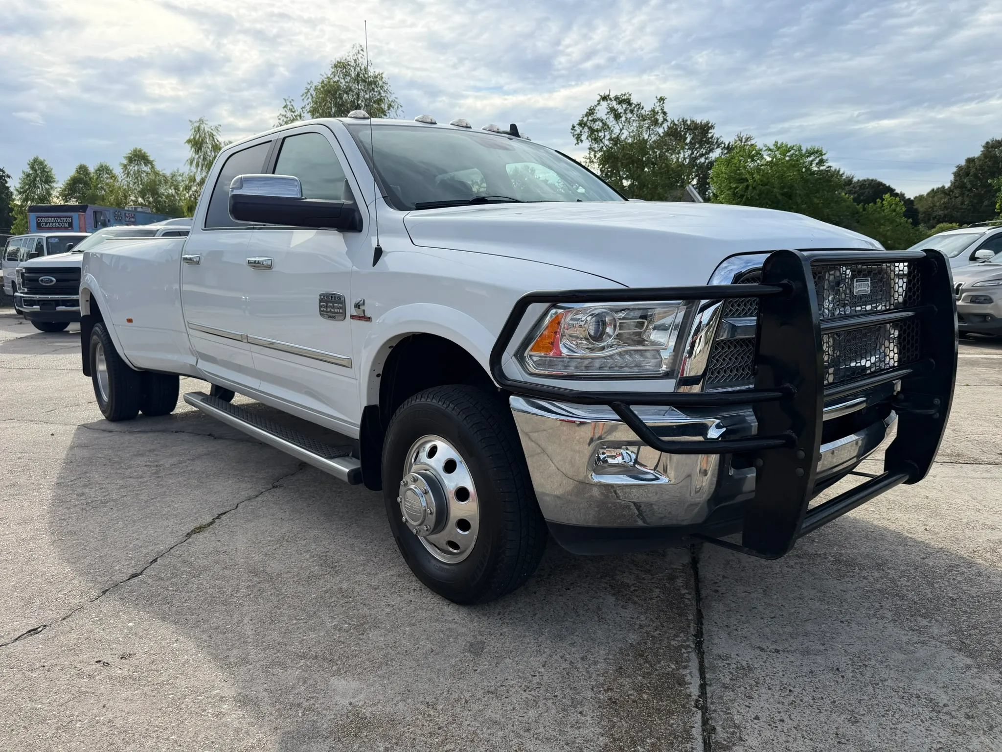 Used 2015 RAM 3500 Laramie Longhorn AWD/4WD image 7