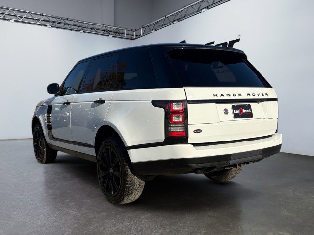 Used 2017 Land Rover Range Rover HSE image 14