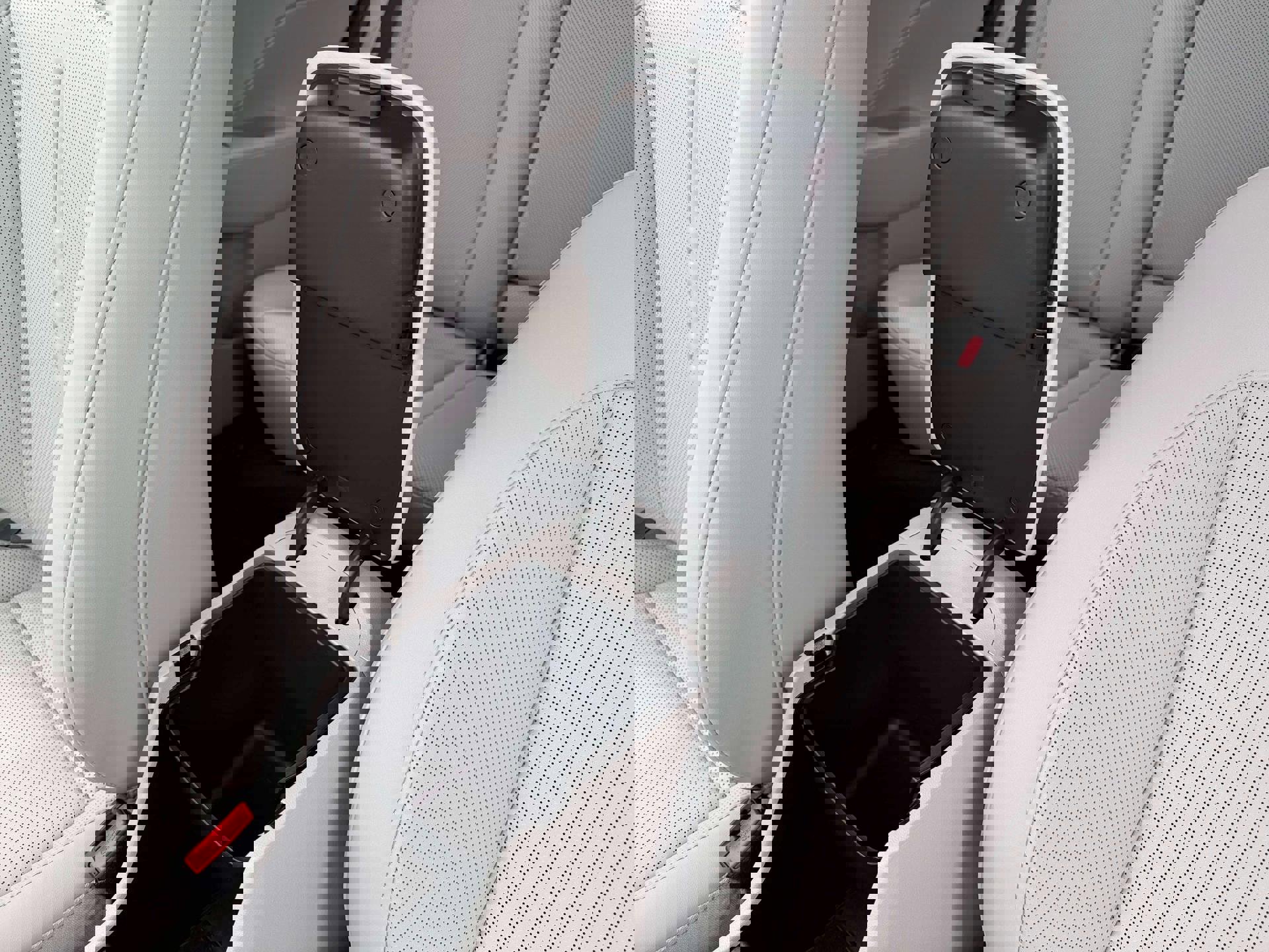 New 2026 Hyundai Kona SEL Premium image 19