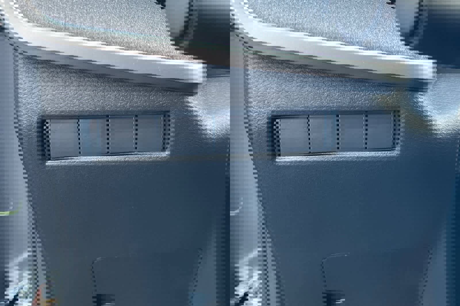 New 2026 Nissan Kicks SV image 31