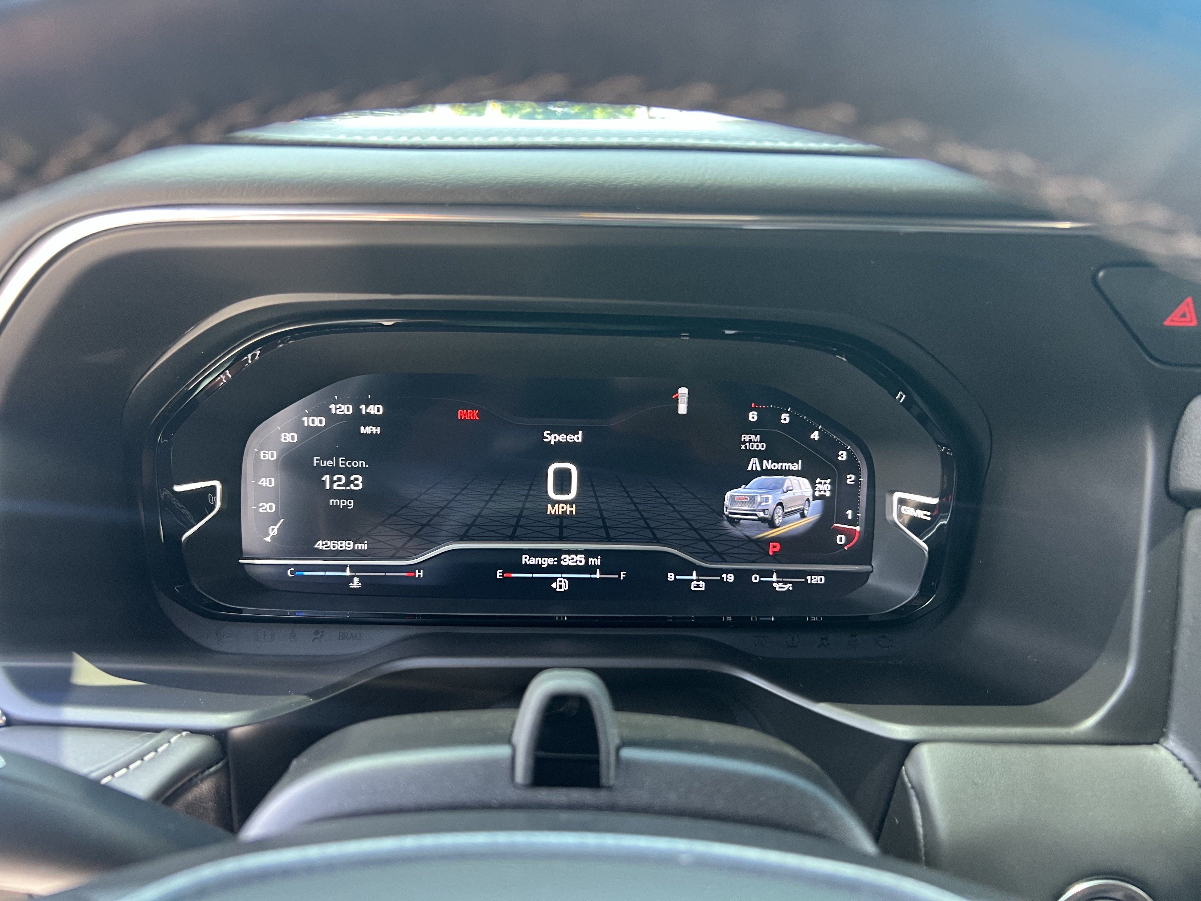 Used 2023 GMC Yukon XL Denali Ultimate AWD/4WD image 21