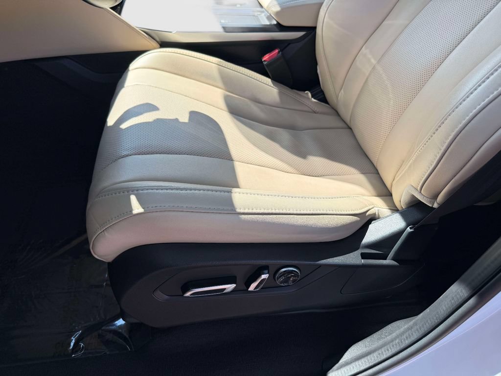 Certified 2023 Acura MDX w/ Technology Package FWD image 14