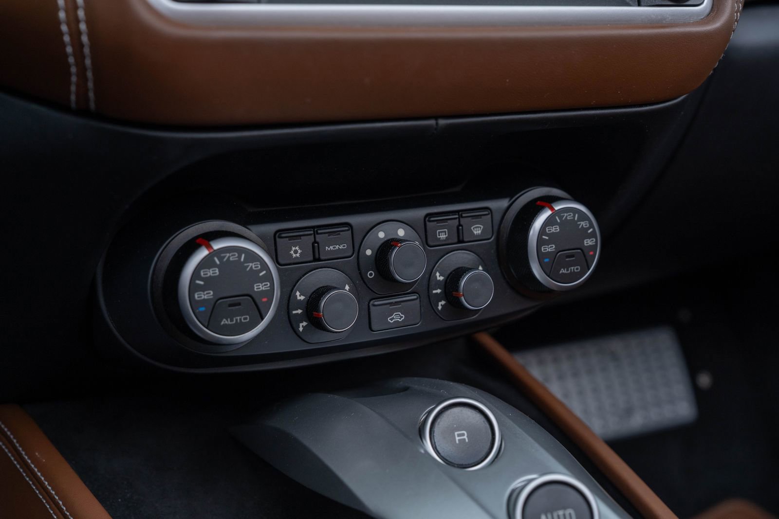 Used 2017 Ferrari California T image 46