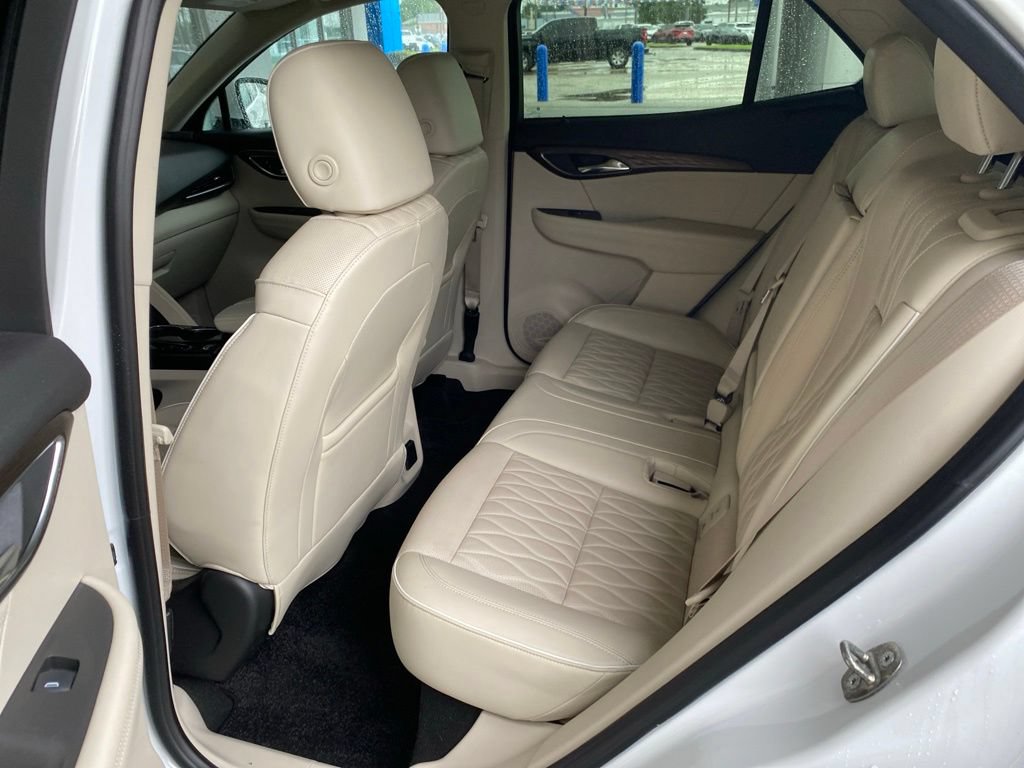 Used 2022 Buick Envision Avenir w/ Technology Package II FWD image 44