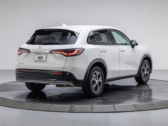 Used 2023 Honda HR-V EX-L image 5